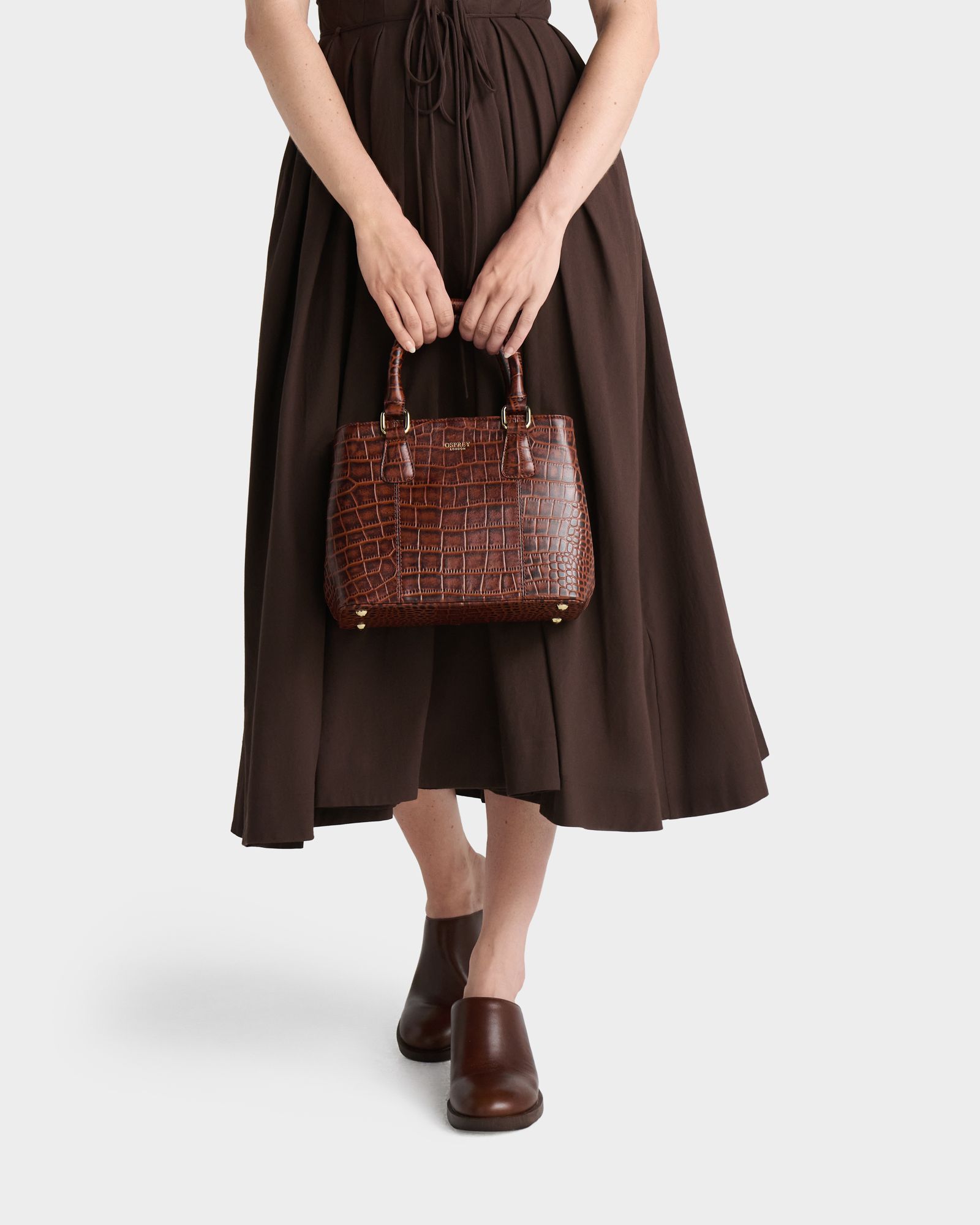 Image for article Mocha Mousse